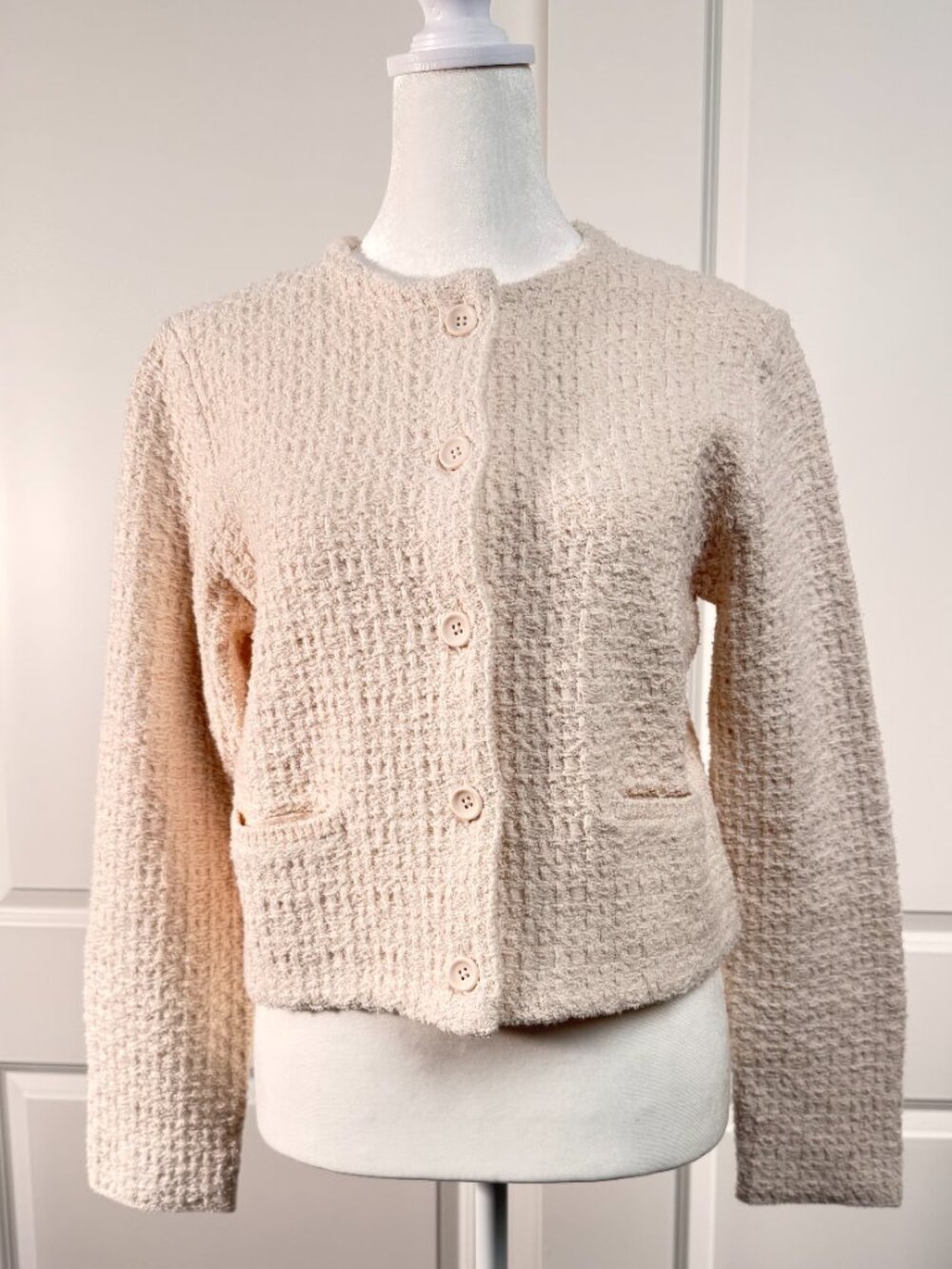 NWOT UNIQLO Knitted Short Jacket in Cream, Size S - Picture 4 of 11